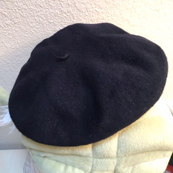 French Beret. Navy. Wool. Made in France. Vintage. Classic. Timeless.Iconic EUC. - Picture 2 of 6